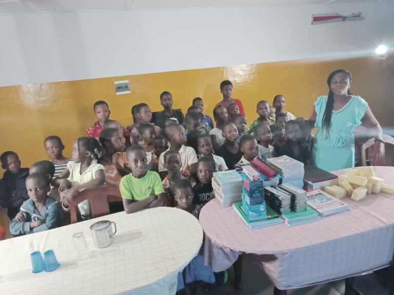 Éclairer l’Excellence : Comment l’ONG ESPOIR D’UNE VIE Soutient 500 Futurs Diplômés en Milieu Rural